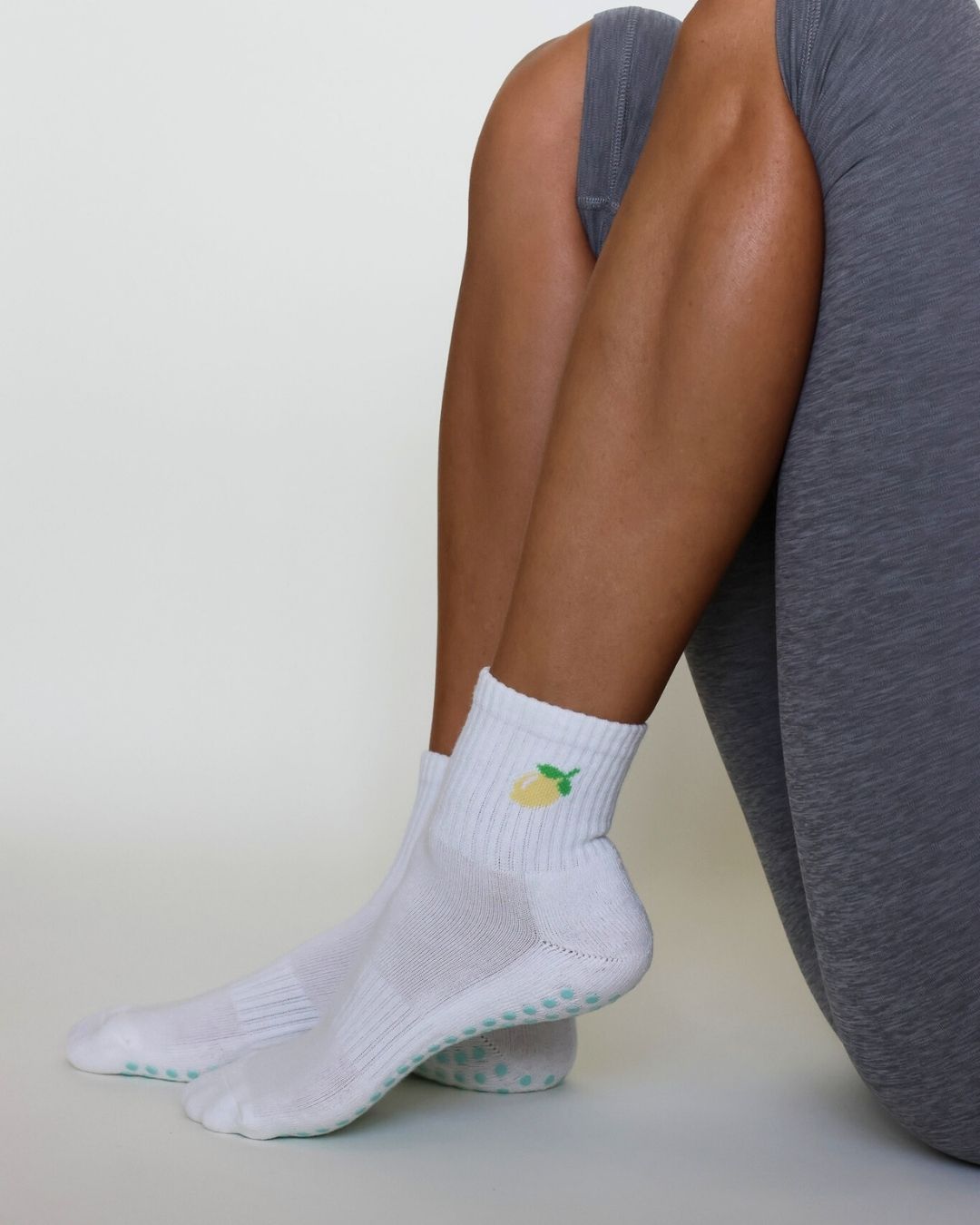 The Lemon Shortie Grip Socks