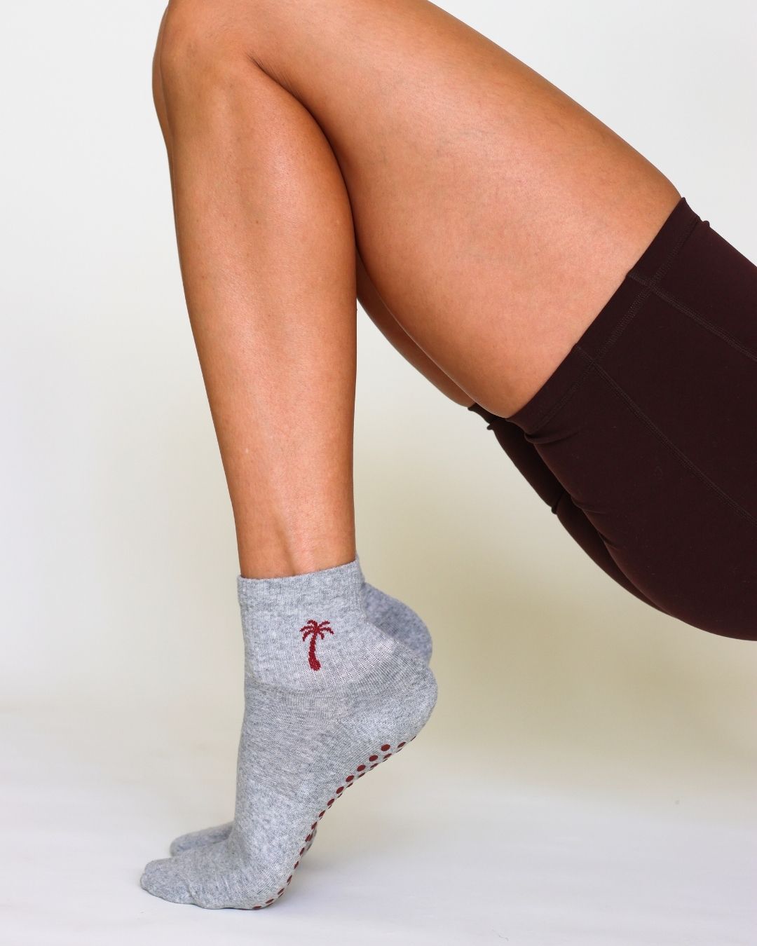 The Palm Shortie Grip Socks - Grey