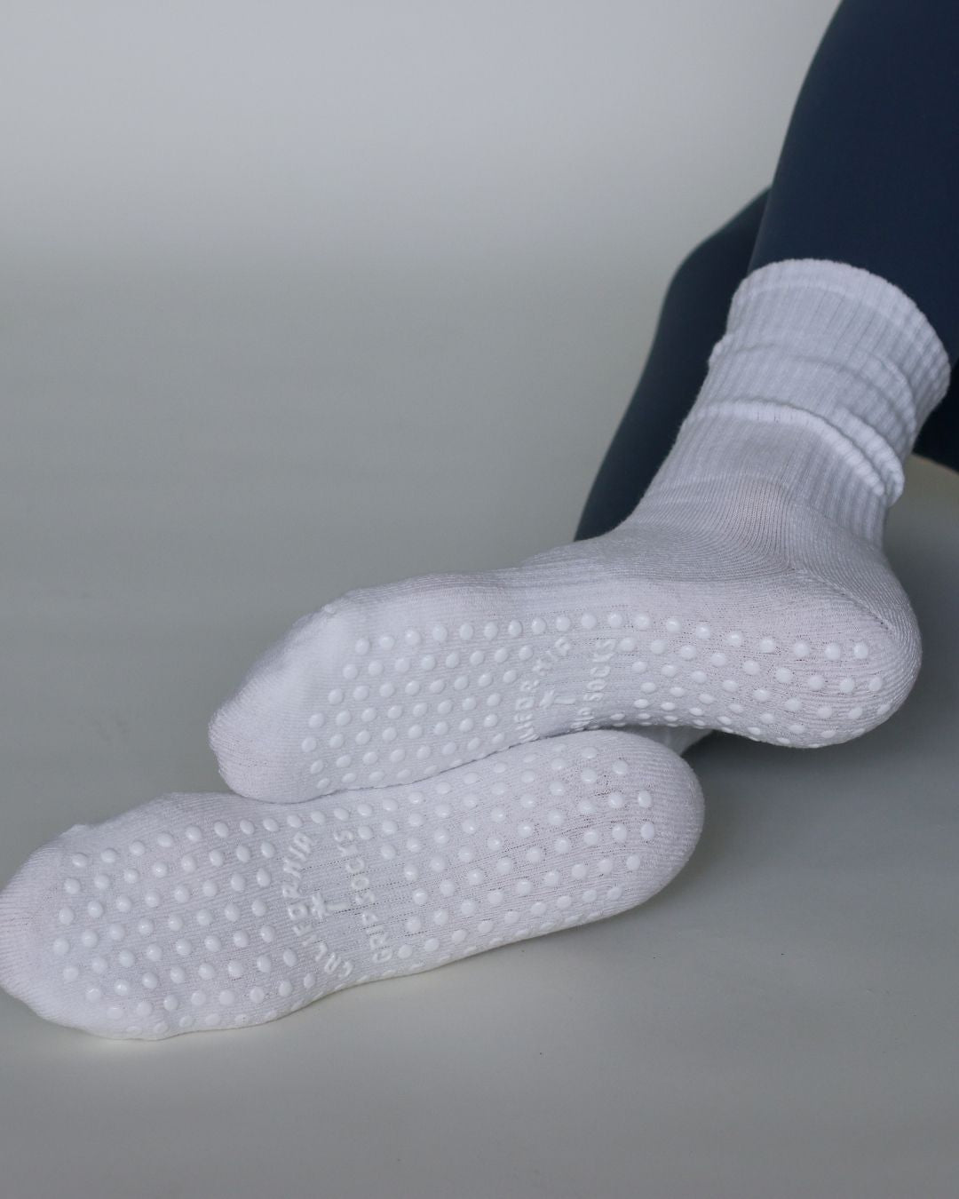 The Everyday Grip Socks - All White