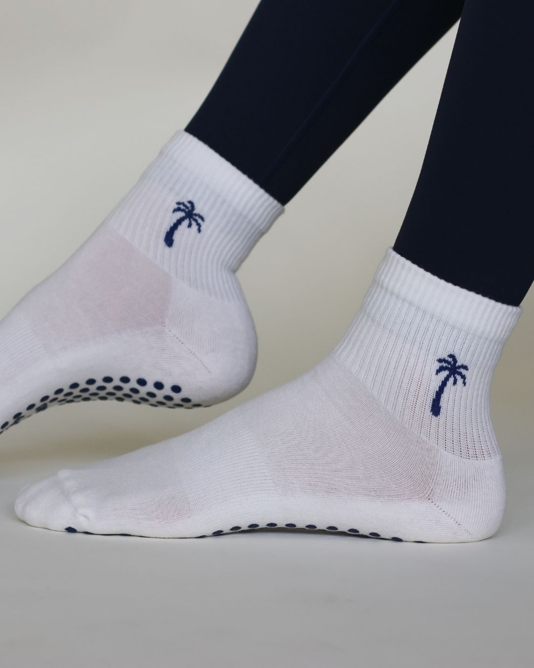 The Palm Shortie Grip Socks - White