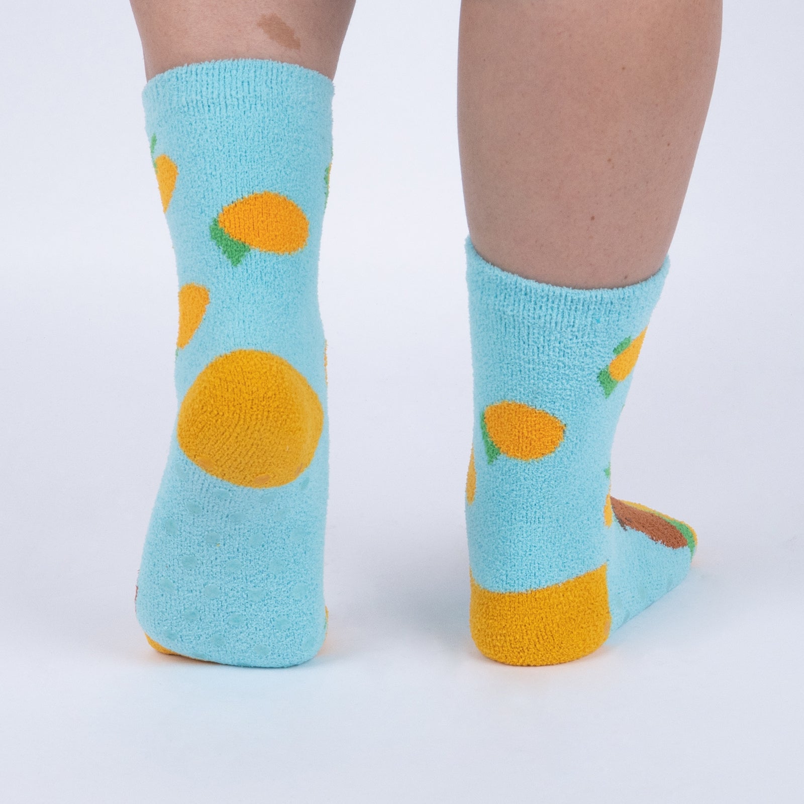 Yuzu Cute, Capybara! Slipper Socks