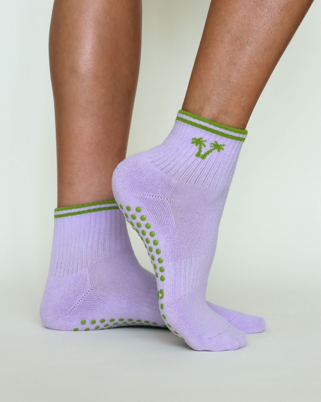 The Double Palm Shortie Grip Socks
