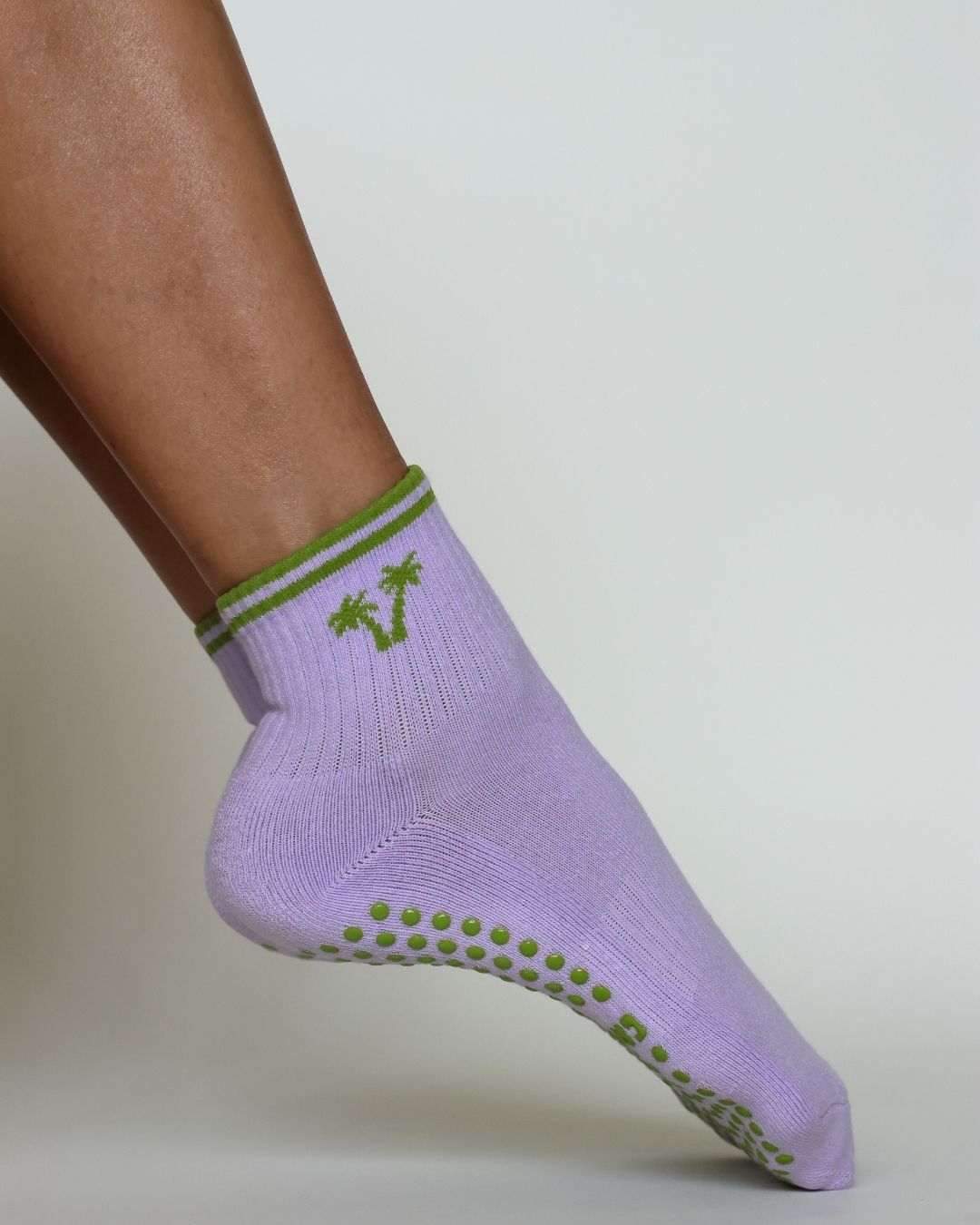 The Double Palm Shortie Grip Socks