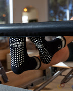 The Palm Grip Socks - Black