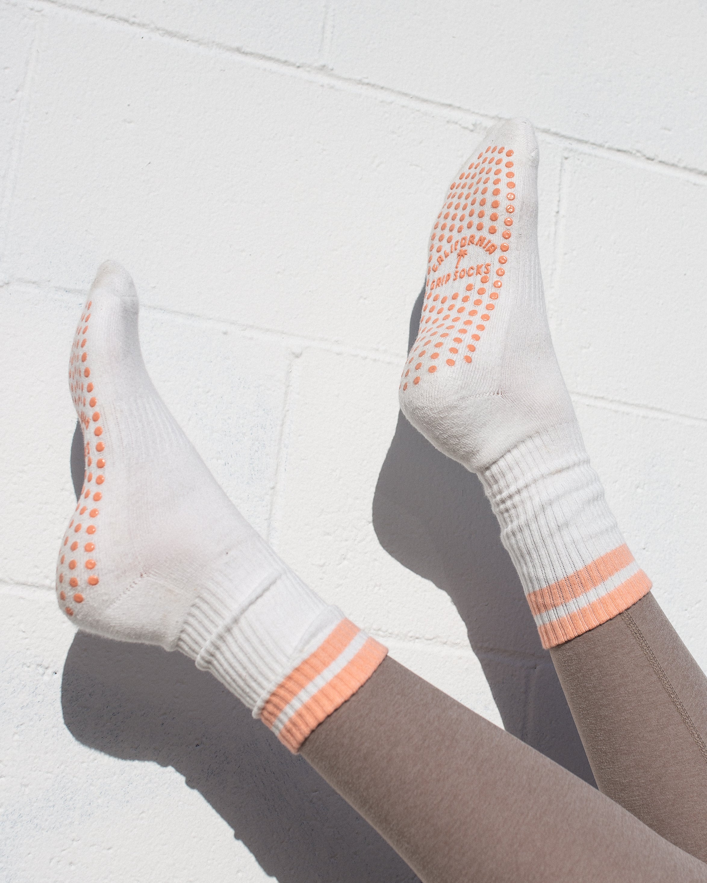 The Classic Grip Socks - White with Pink Stripes
