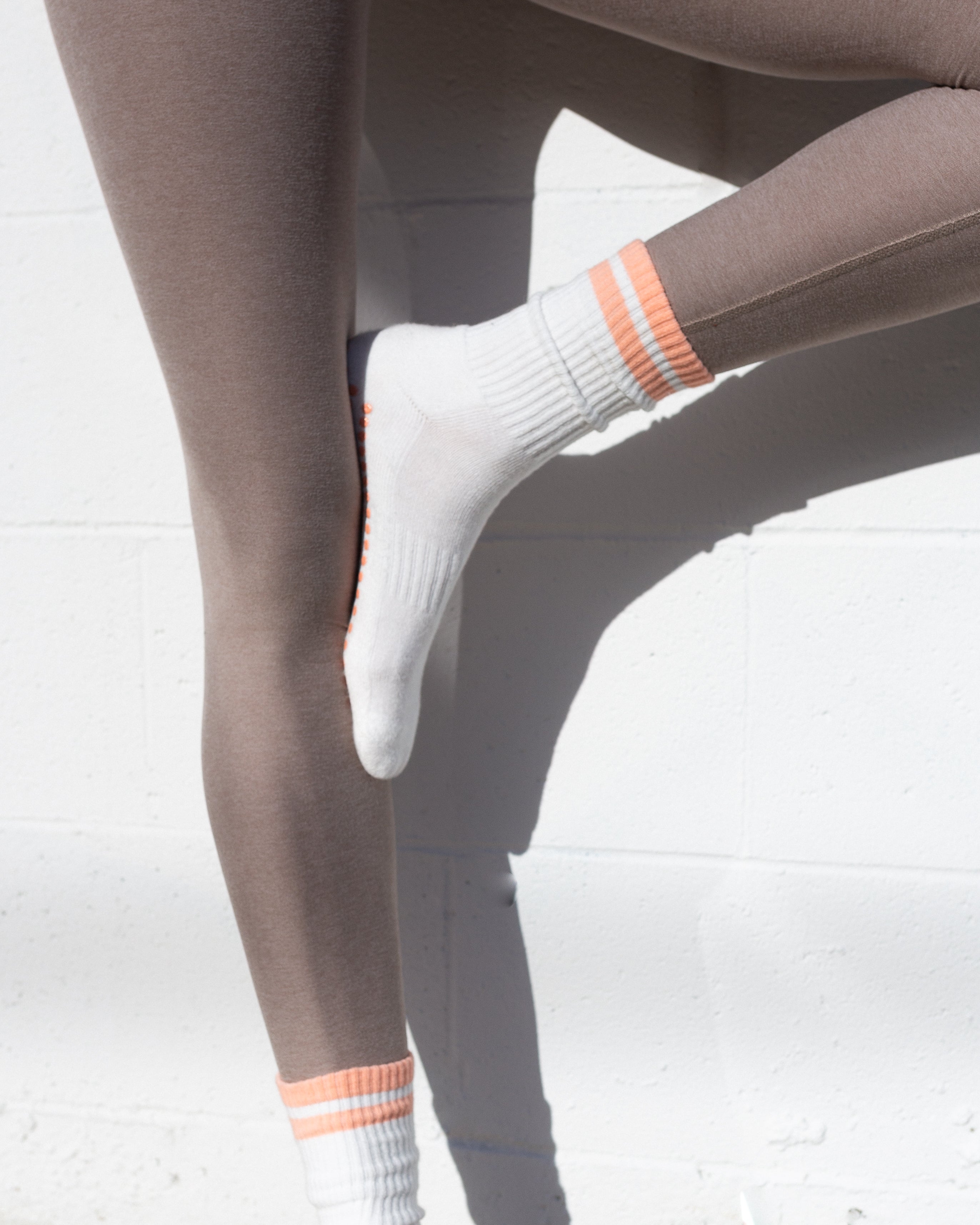 The Classic Grip Socks - White with Pink Stripes