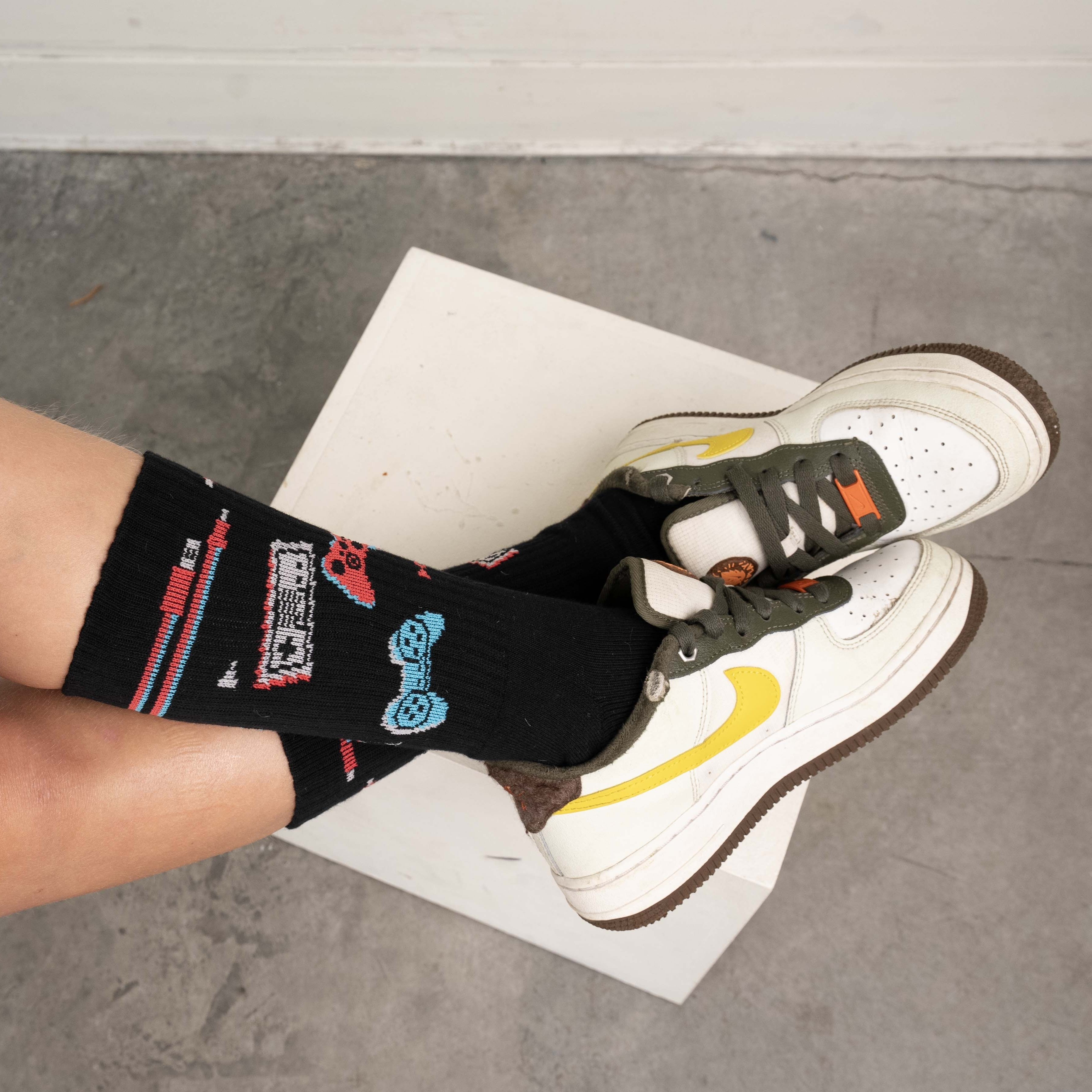 Press Play Ribbed Crew Socks