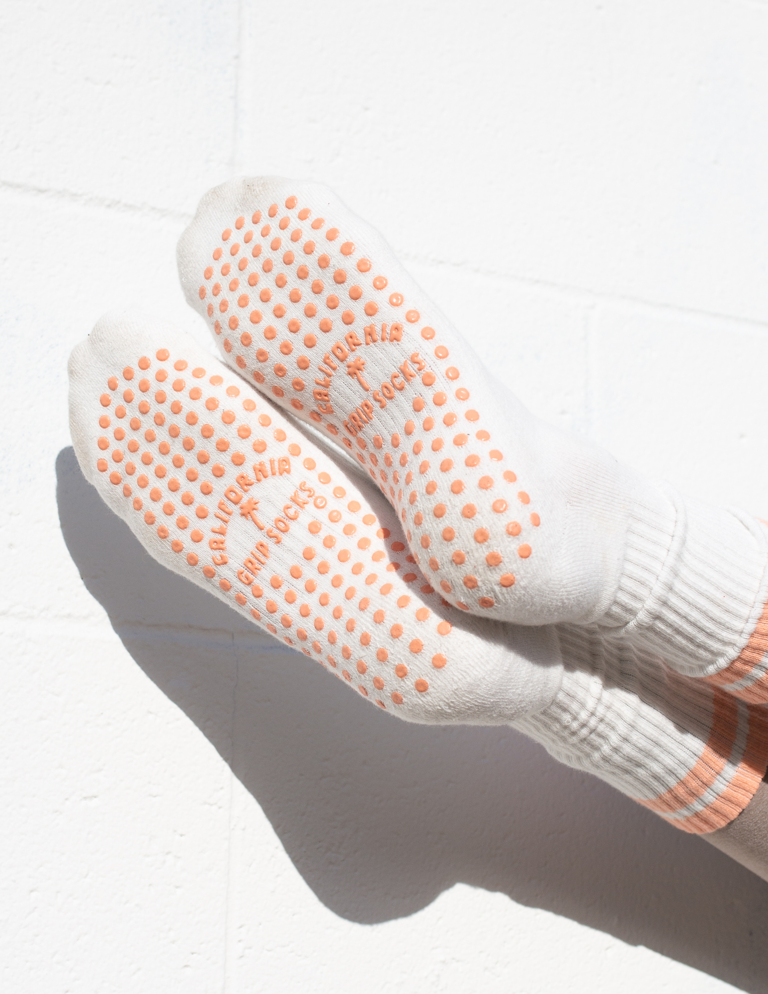 The Classic Grip Socks - White with Pink Stripes